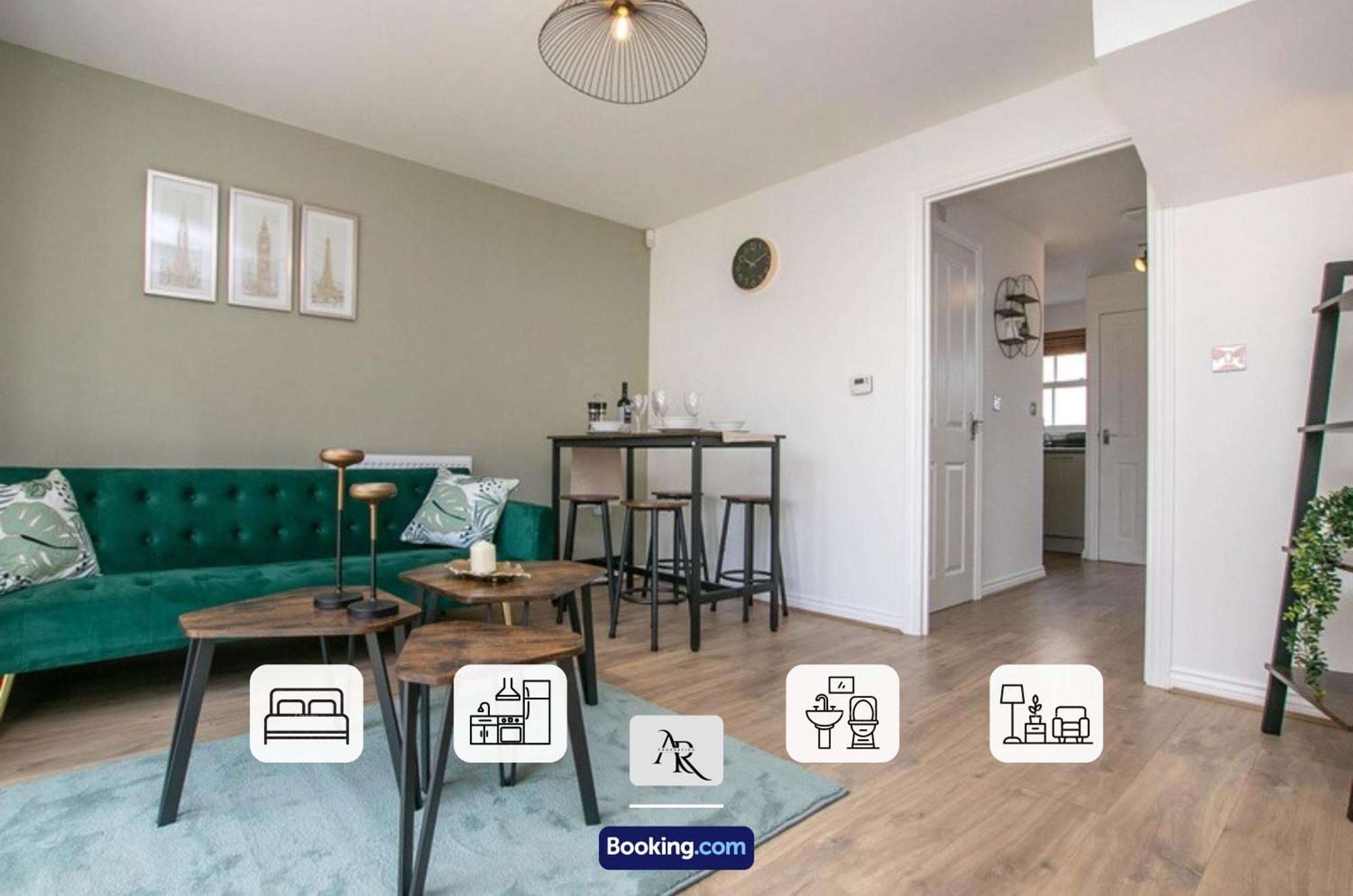 Cozy House By Ar Properties Short Lets & Serviced Accommodation קולצ'סטר מראה חיצוני תמונה