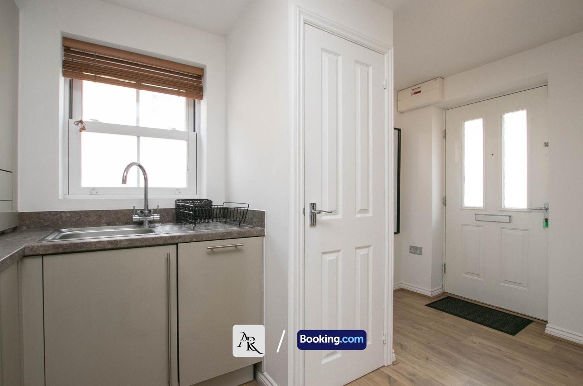 Cozy House By Ar Properties Short Lets & Serviced Accommodation קולצ'סטר מראה חיצוני תמונה