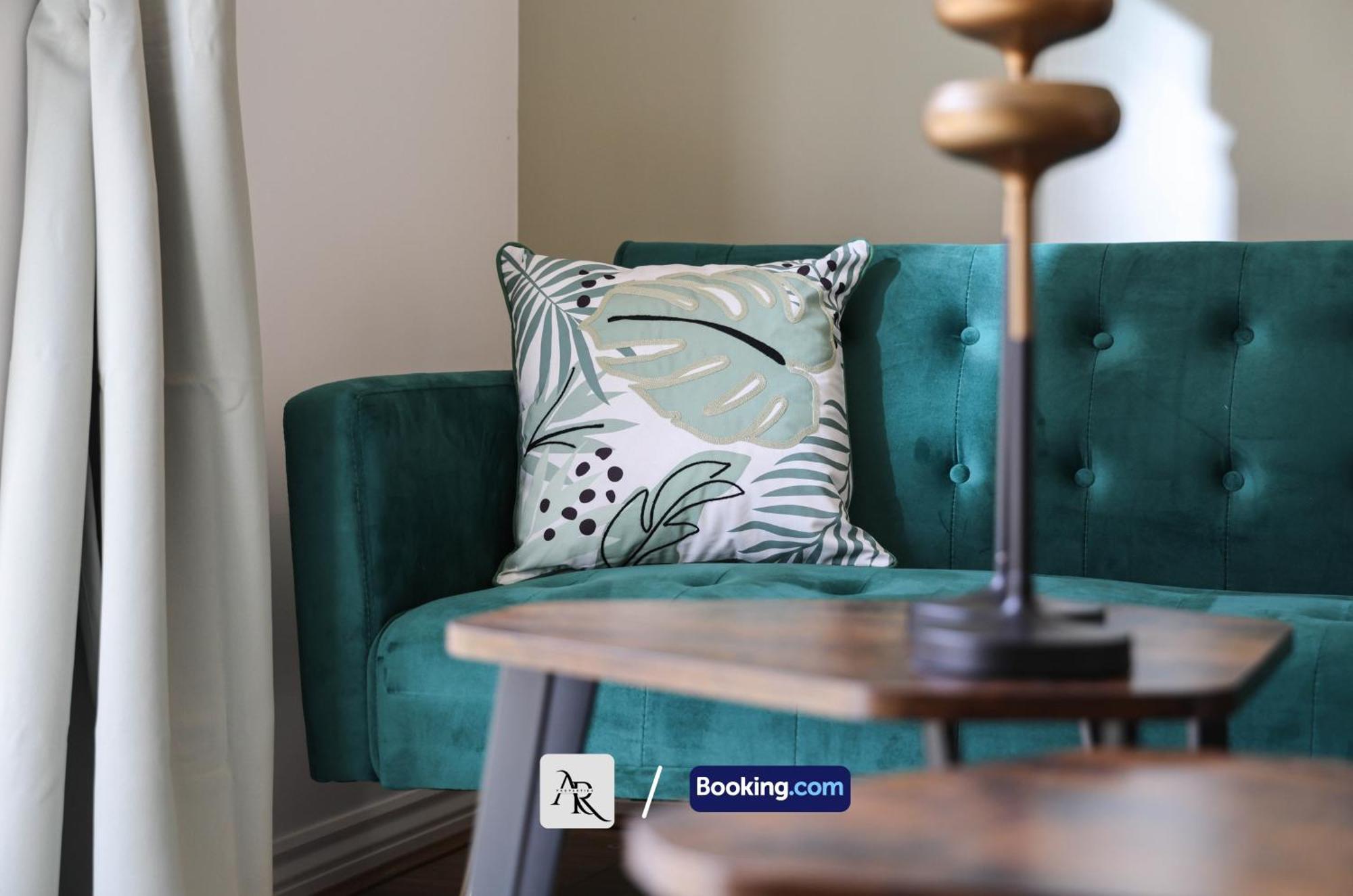 Cozy House By Ar Properties Short Lets & Serviced Accommodation קולצ'סטר מראה חיצוני תמונה