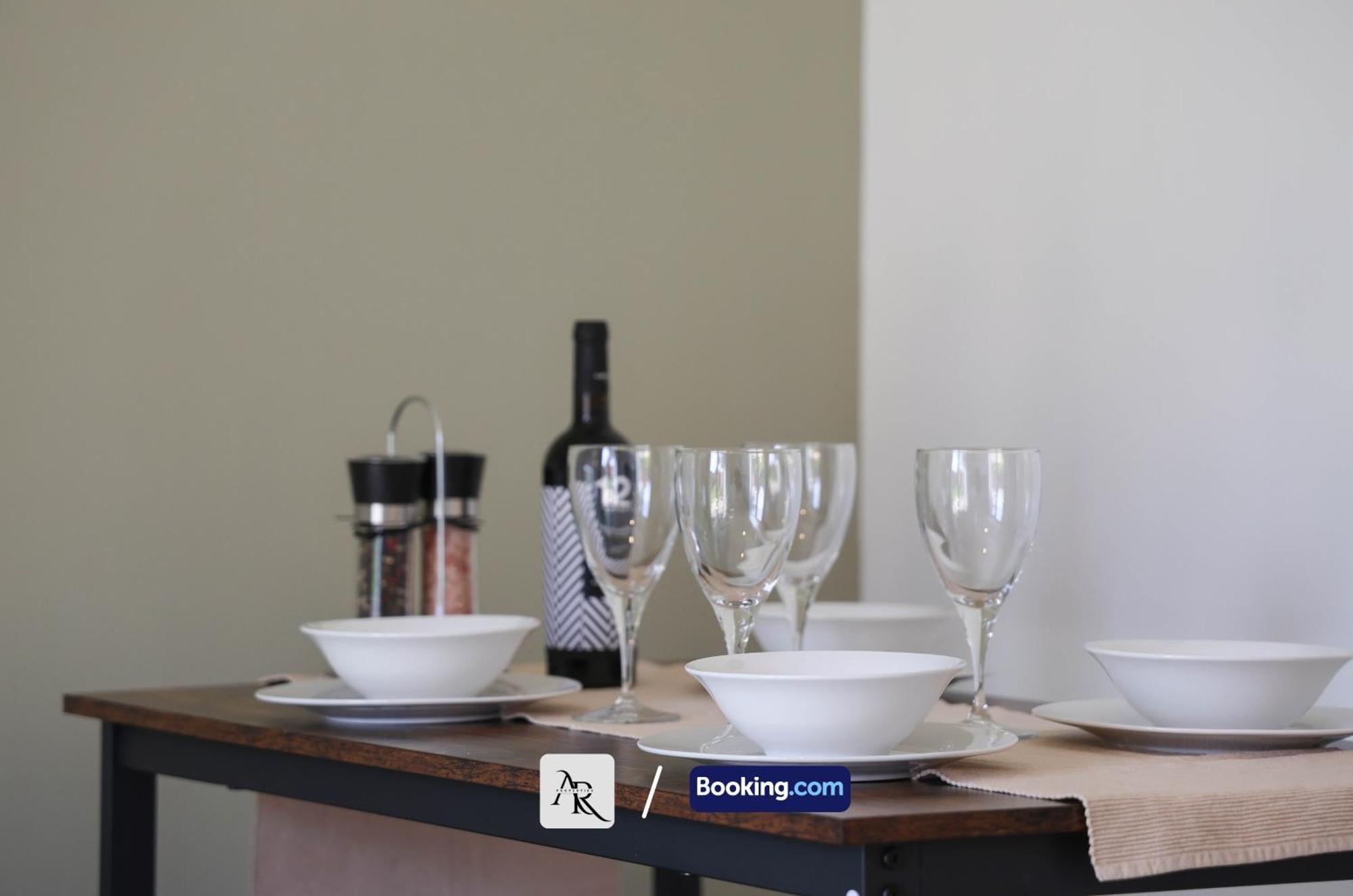 Cozy House By Ar Properties Short Lets & Serviced Accommodation קולצ'סטר מראה חיצוני תמונה